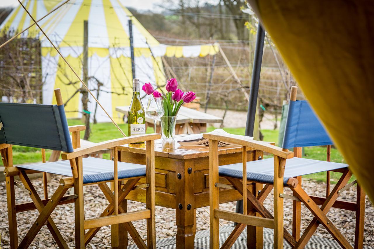 Hotel Leeds Castle Knights Glamping Exterior foto